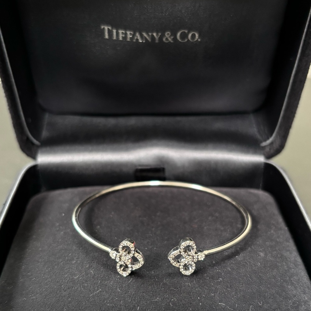 Tiffany Fleur de Lis Wire Bracelet